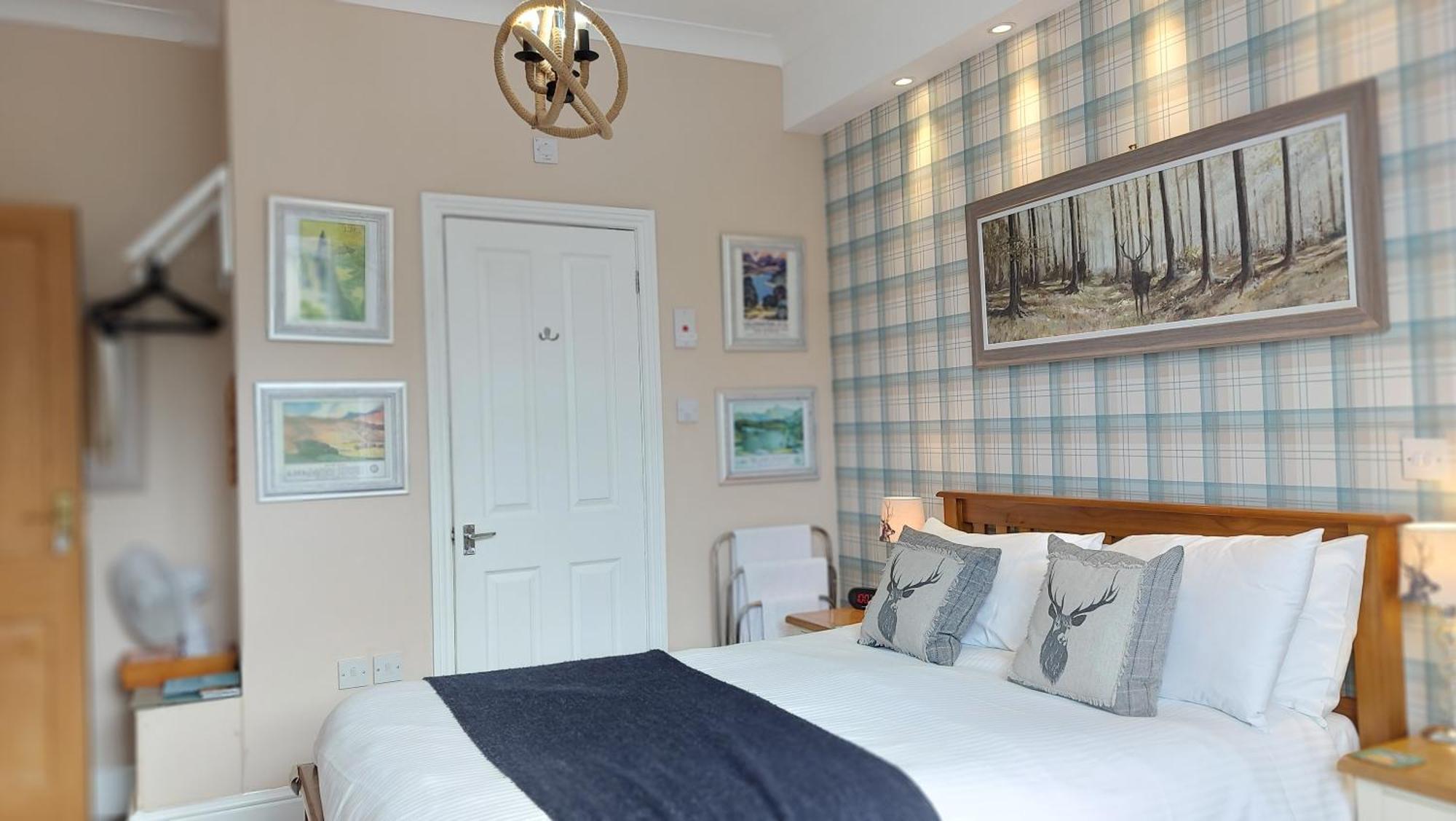 Invergarry Room Only Guest House For Adults Уиндермер Екстериор снимка