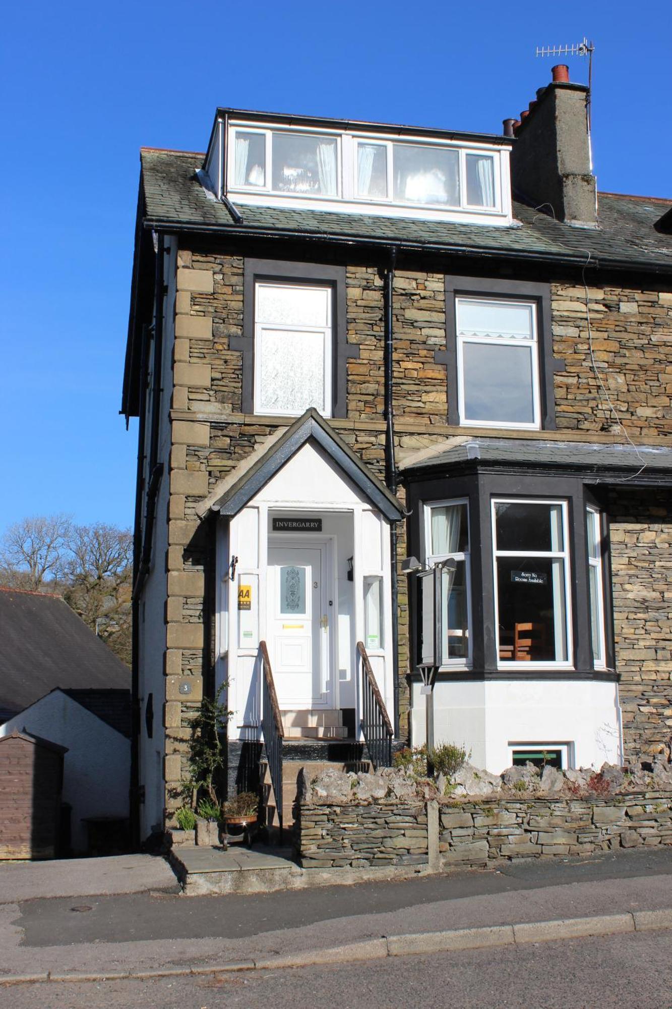Invergarry Room Only Guest House For Adults Уиндермер Екстериор снимка