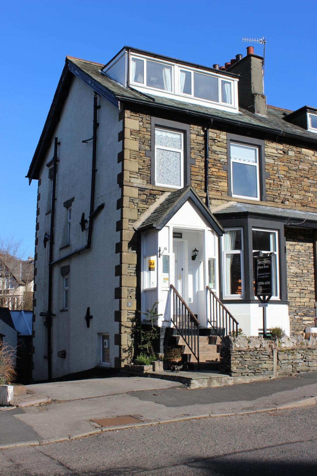 Invergarry Room Only Guest House For Adults Уиндермер Екстериор снимка
