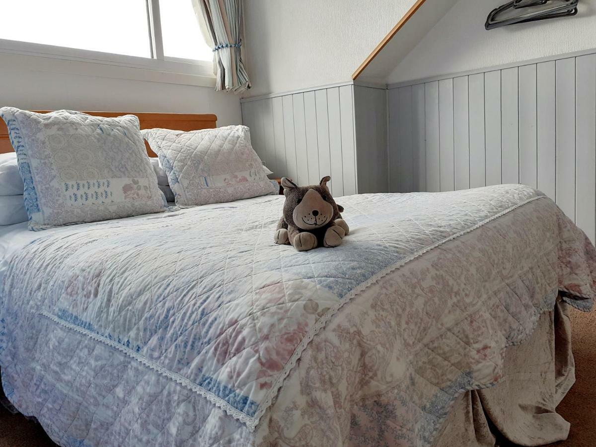 Invergarry Room Only Guest House For Adults Уиндермер Екстериор снимка